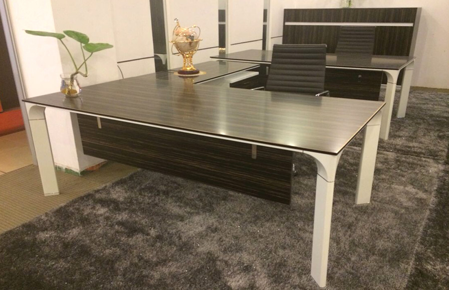 廣州辦公（gōng）家具_廣州辦公家具廠_佛山辦公家具（jù）定做（zuò）-佛山市91xav在线家具有（yǒu）限公司